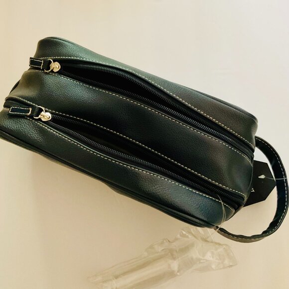 ORIGINAL PENGUIN Double Zipper Travel Kit NWT - Picture 1 of 6